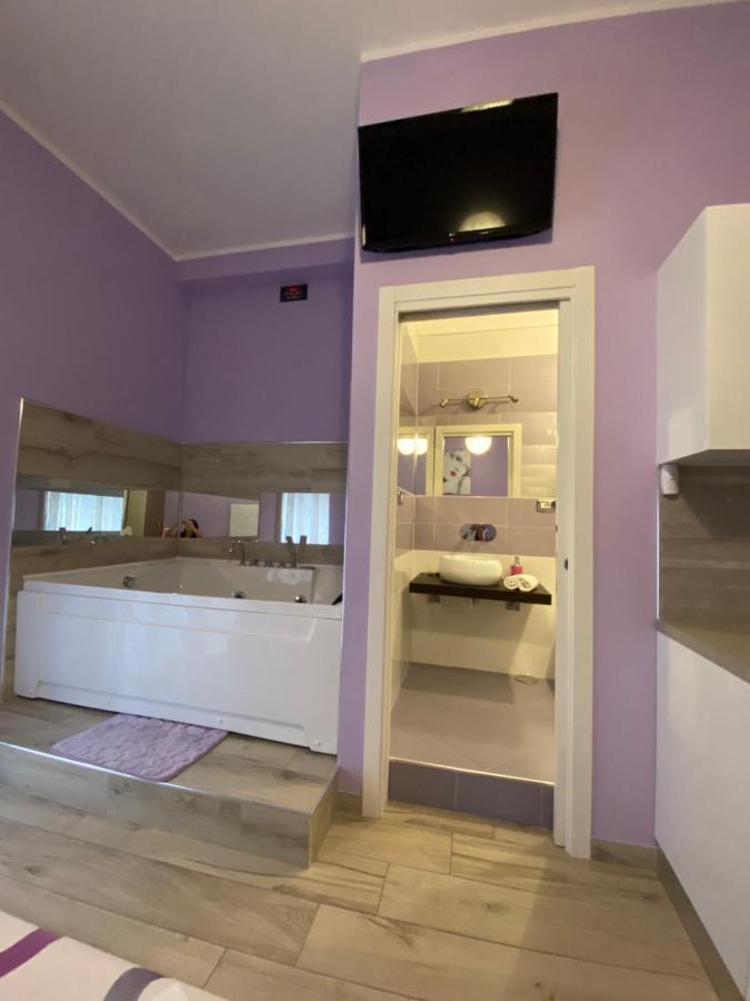 Al Corso 203 Hotel Salerno Eksteriør billede